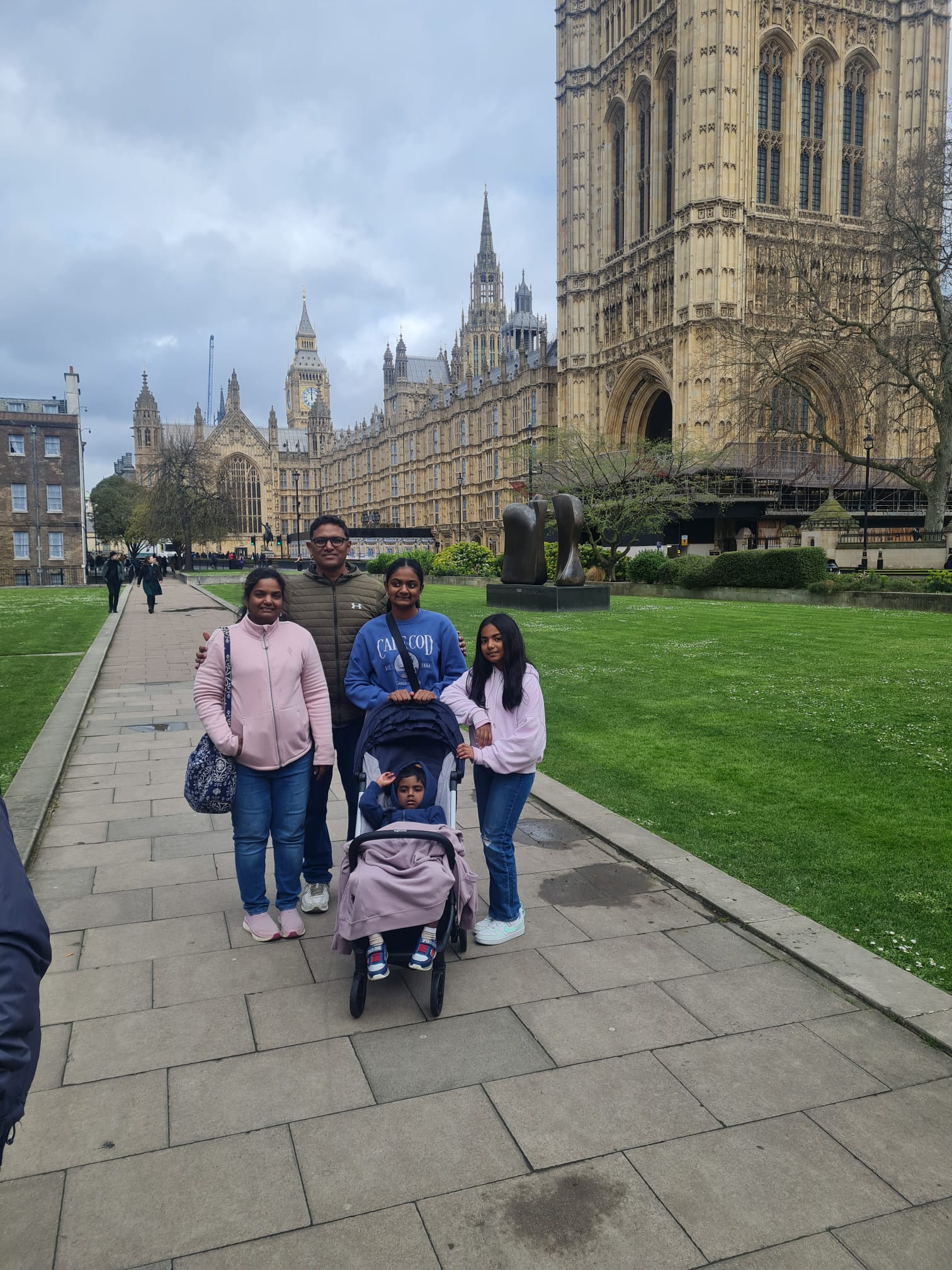 London Sightseeing Taxi Tour (Group)