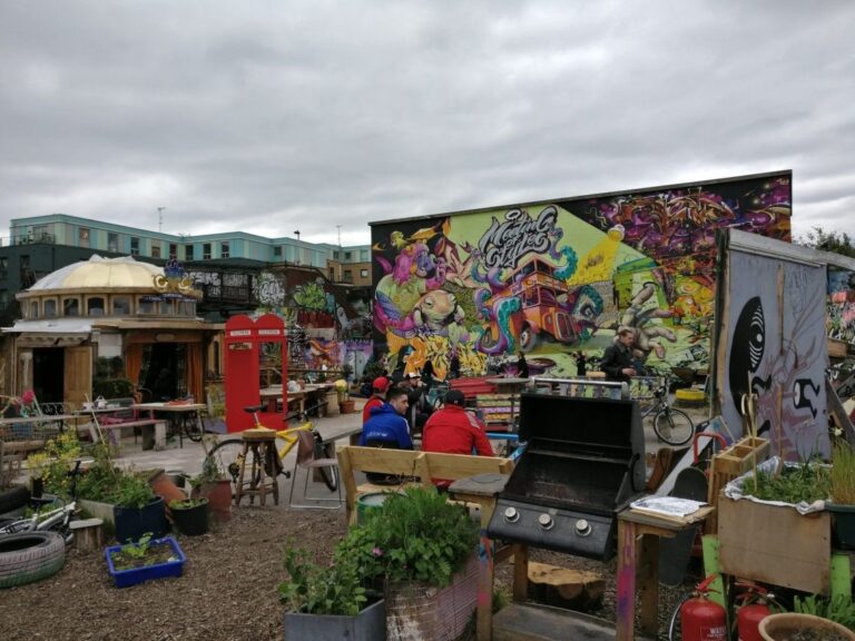 Nomadic Community Gardens London 56