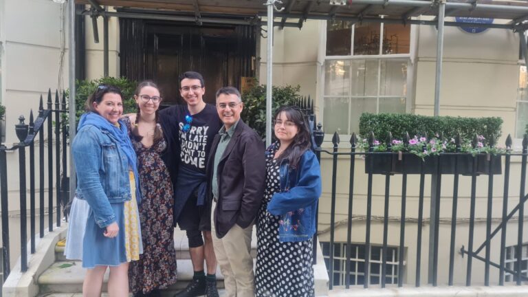 Visitors touring London with a taxi during seasonal highlights for sightseeing