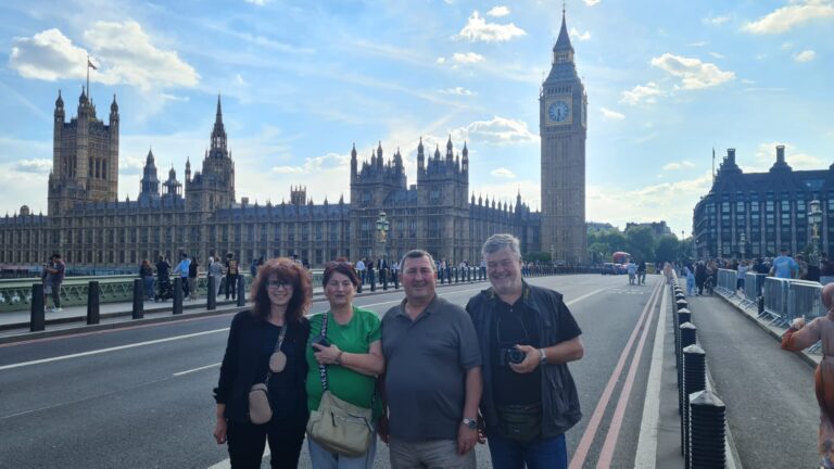 Buckingham Palace as seen from a London sightseeing taxi.