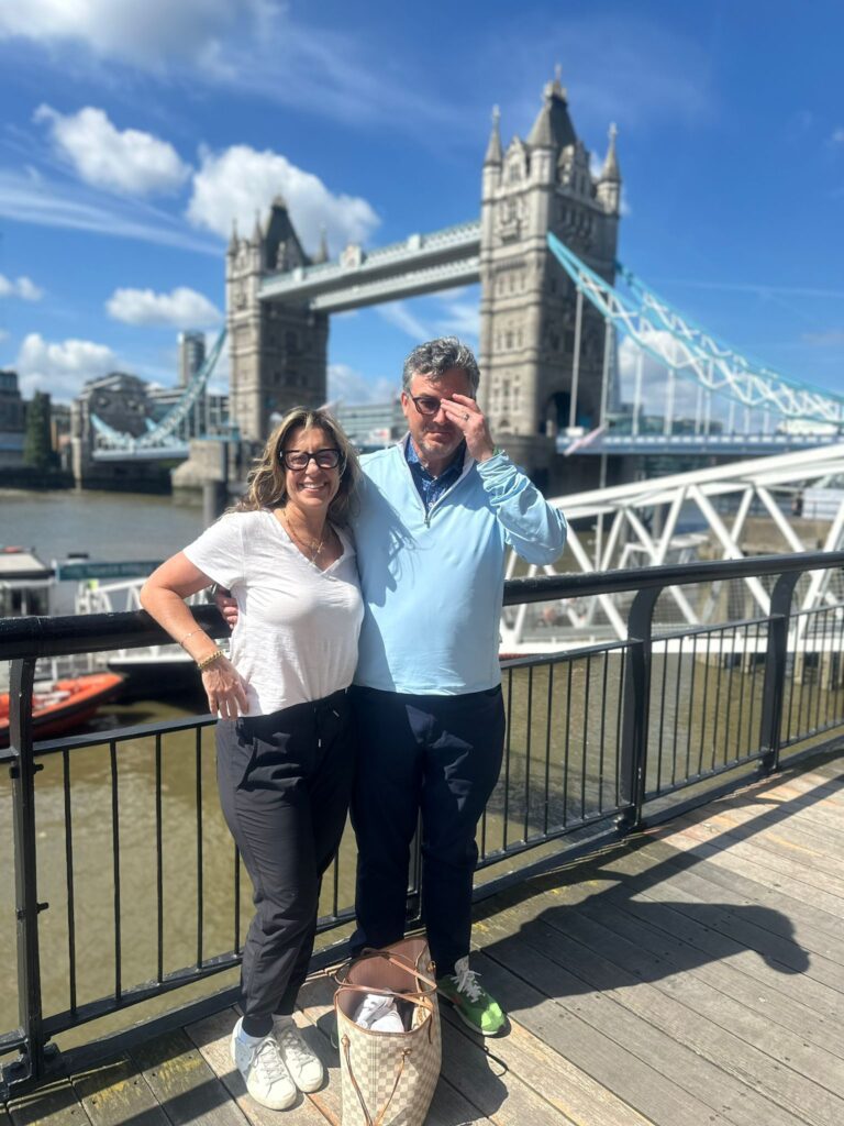 Experience London sightseeing tours with a twist in a black cab.