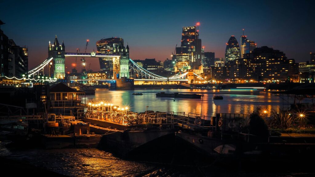 Illuminated London landmarks seen during an Evening Tour by black cab