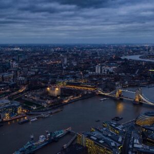 Black cab touring London landmarks