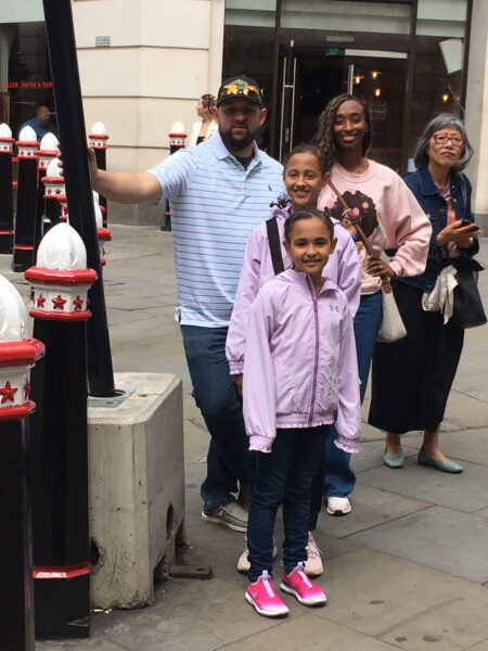 Family on a London Top Sights Tours, enjoying accessible taxi tour.
