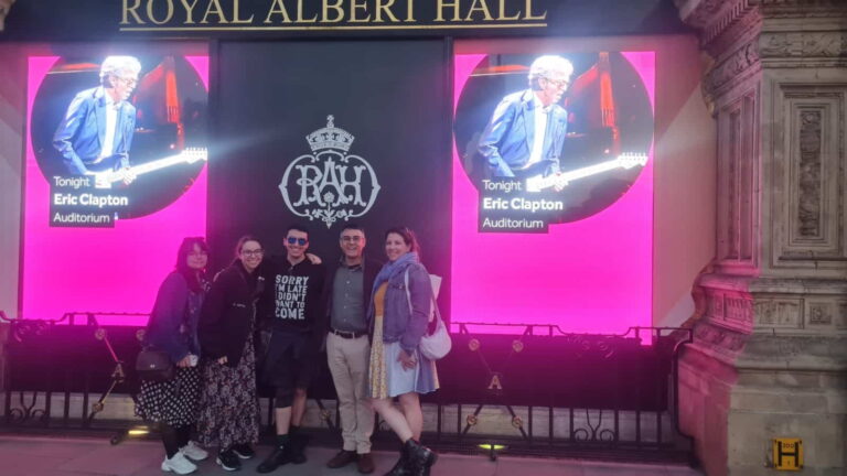 Group visiting Royal Albert Hall for Eric Clapton event with London Sightseeing Discounts