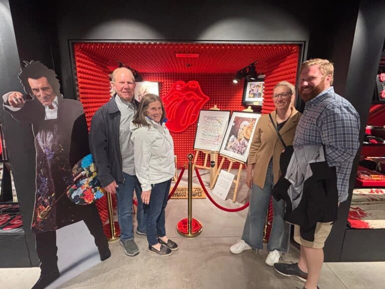 Guests enjoying an Evening Walking Tour in London with London Sightseeing Taxi Tours