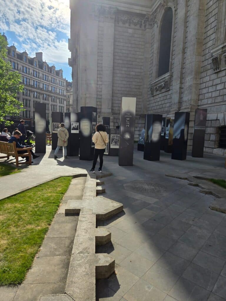 Visitors exploring St Pauls Cathedral courtyard with London Sightseeing Taxi Tours In London Famous Places