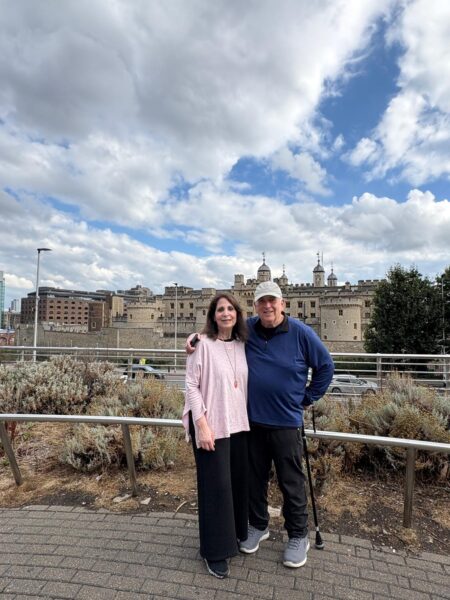 london guided tours passengers enjoying wheelchair accessible taxi sightseeing