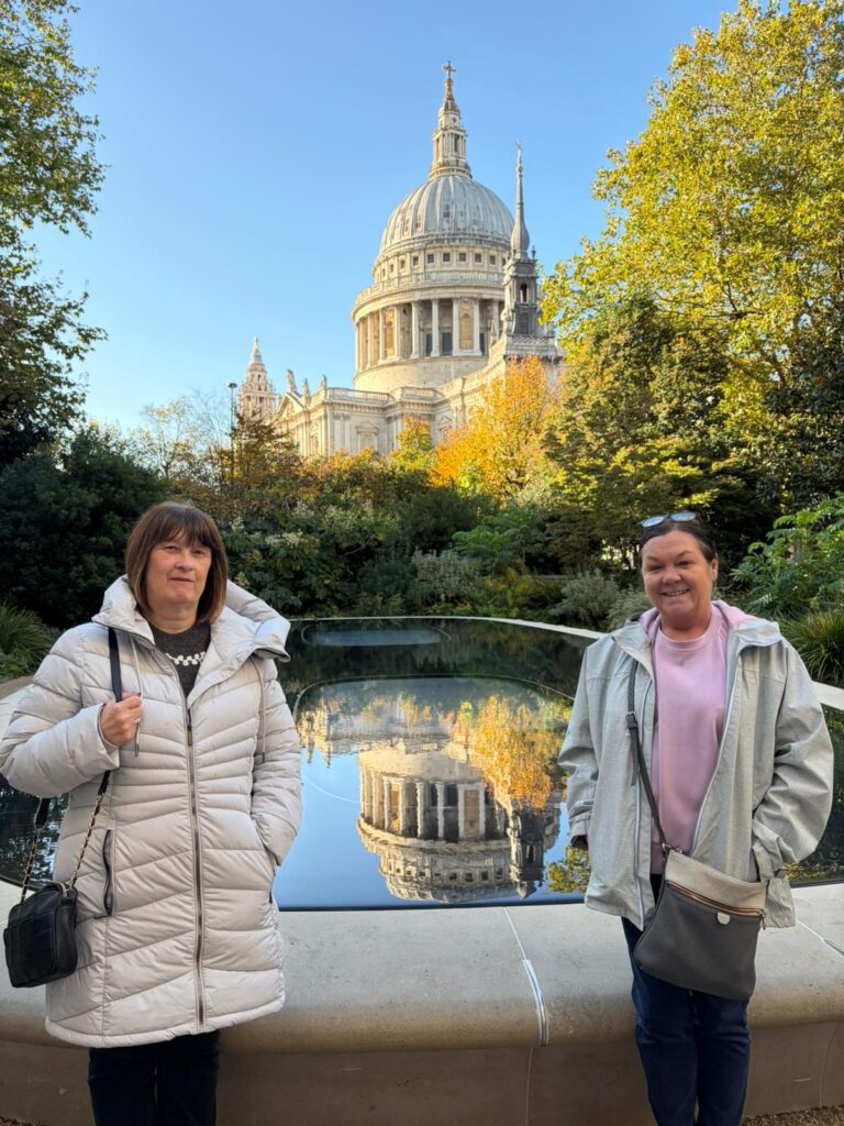 Chauffeurs providing expert insights during tailored taxi tours for tourists