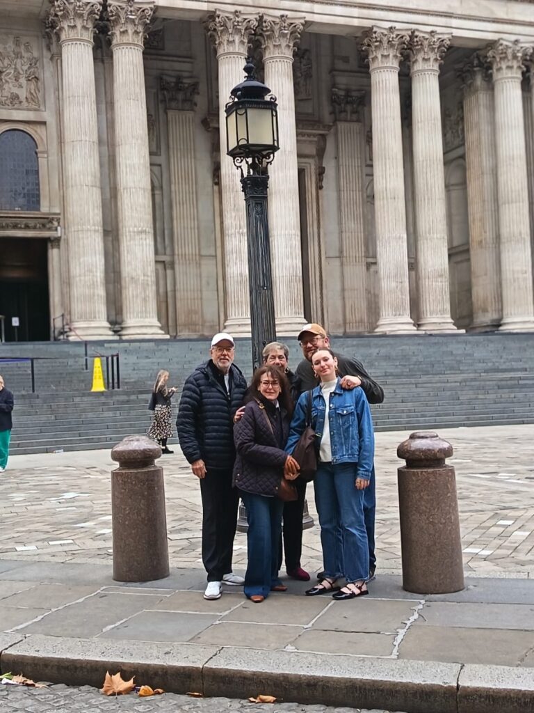 Tourists capturing iconic London landmarks during black cab tours, enhancing photography tips in London.