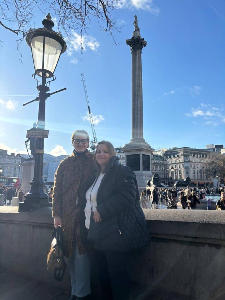 London tours for families enjoying Trafalgar Square with London Sightseeing Taxi Tours, accessible and group-friendly experiences