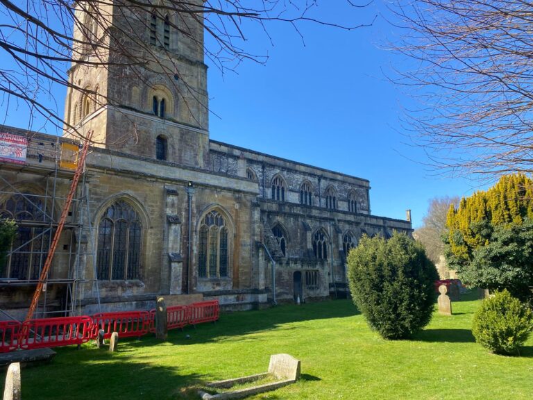 Day trips in London England exploring historic cathedrals and churches with London Sightseeing Taxi Tours wheelchair accessible vehicles