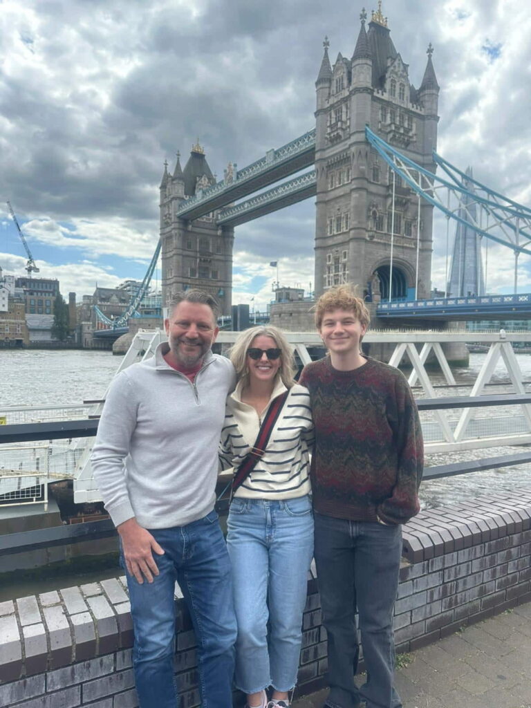 Exciting bus tours London England featuring Tower Bridge with family enjoying sightseeing