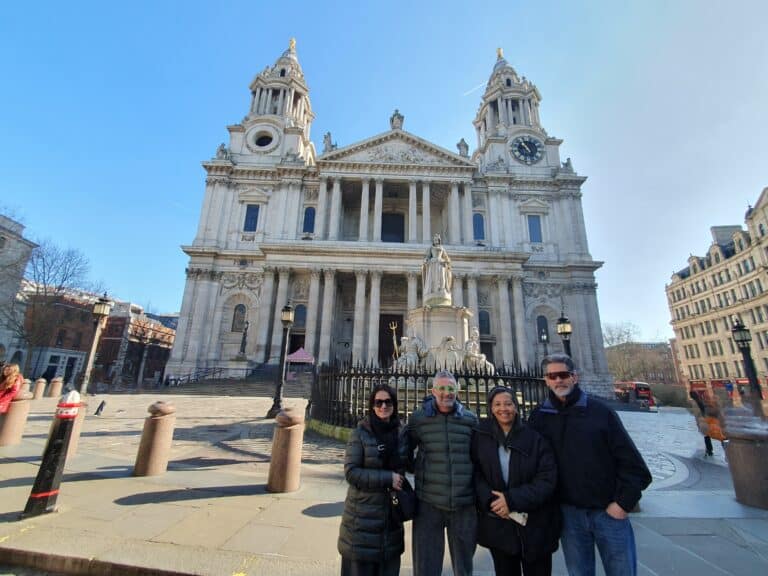 Visitors at King's Cross, famous stop on Harry Potter London guided tour