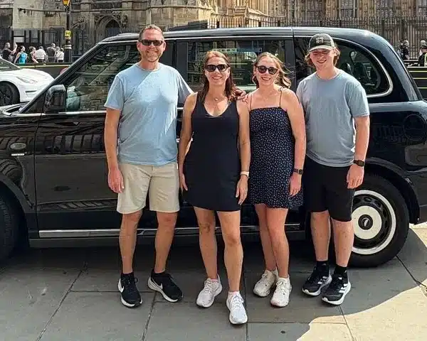 Full Day London Sightseeing Private Black Cab Tour with Pick Up