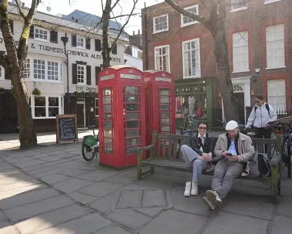 Ted Lasso Private Black Cab Tour with Hotel Pick Up